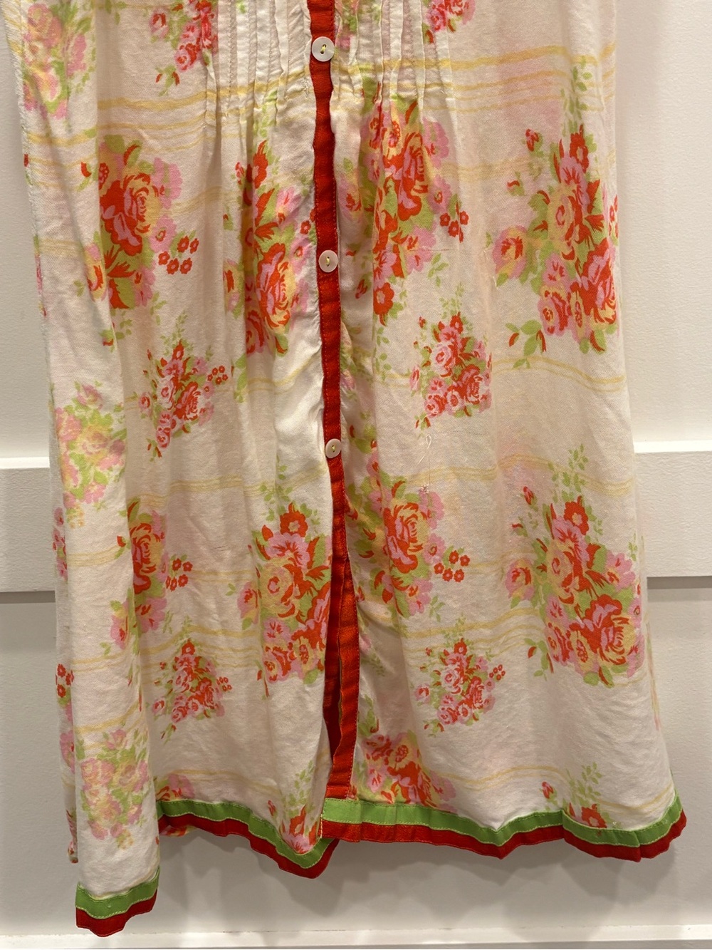 Sleeveless Floral Midi Dress in White with Pink and Green Trim - Picture 3 of 6